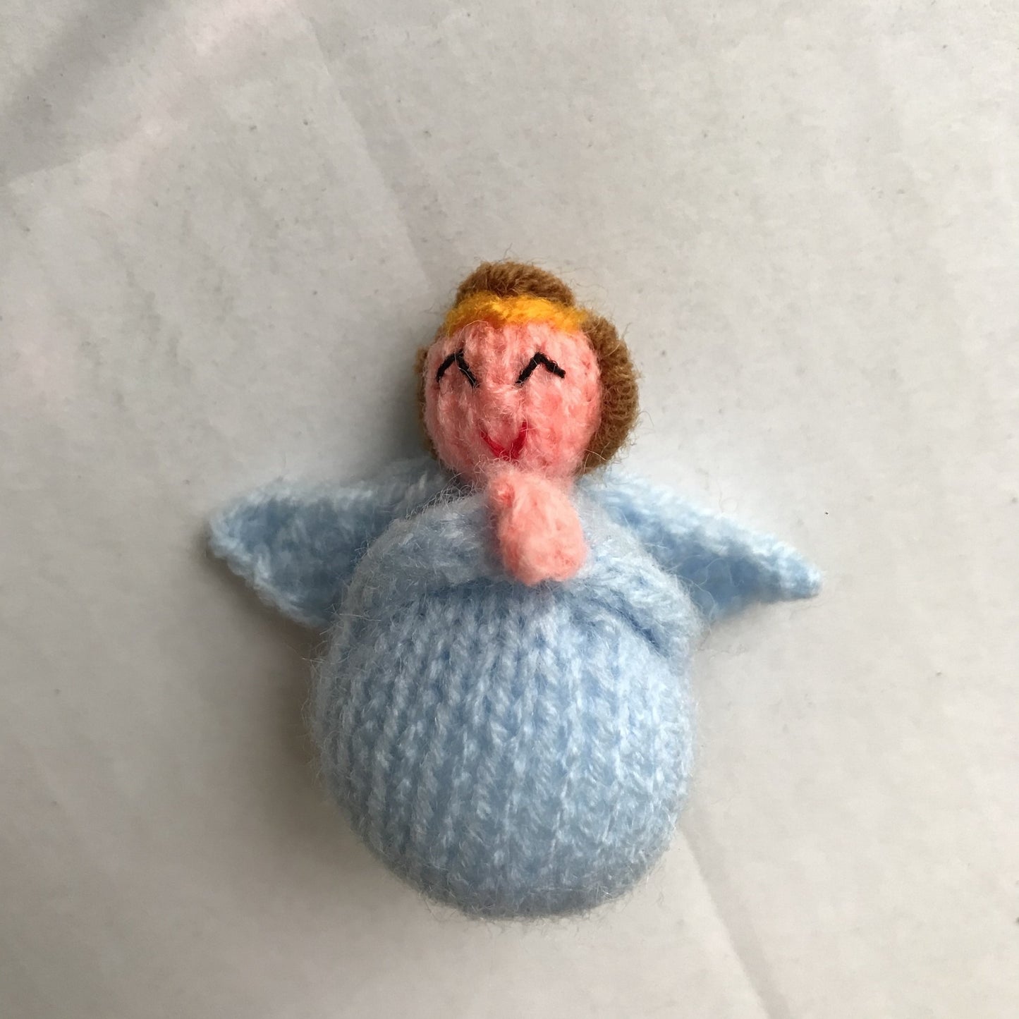 Gebreid engeltje, klein, blauw